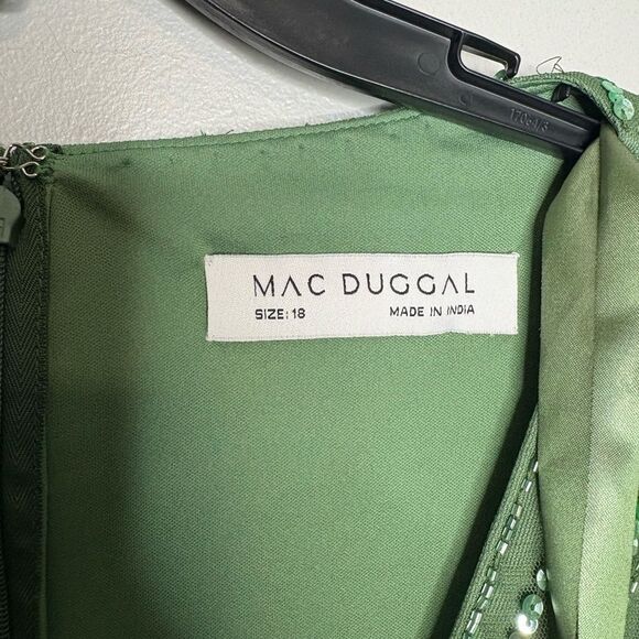 Mac Duggal Beaded Faux Wrap Flutter Sleeve Ruffle Dress NWT - Picture 9 of 9